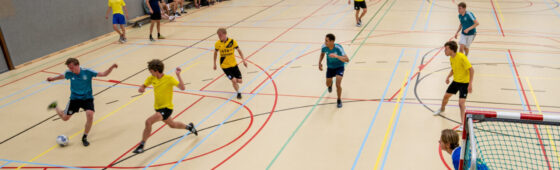 Join de 2e zaalvoetbalcompetitie!